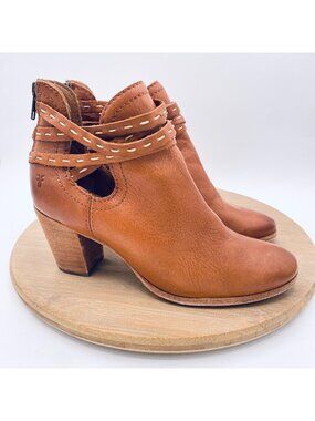 Frye Boots Womens 6.5 Tan Leather Zip Back Heels Naomi Boho Cowgirl